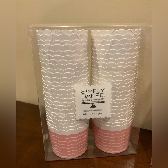 2 New Packages of  Baking Cups - Pink & White 🌸 - Picture 2 of 3